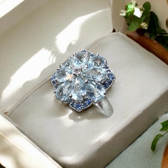 🩵Aquamarine💙Sapphire🤍Topaz Sterling Silver Ring (5.25) - Picture 4 of 15